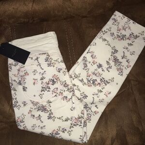 NWT Rag and Bone Size 26 Jeans